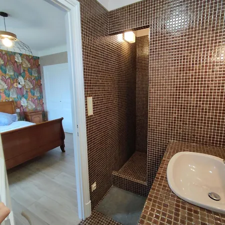 Maison Entiere Avec 3 Chambres Separees Au Calme En Peripherie De Bayonne Avec Exterieur Villa